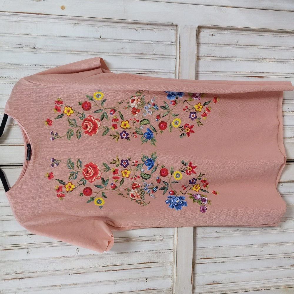 Zara, pink dress with floral print. Size XL
